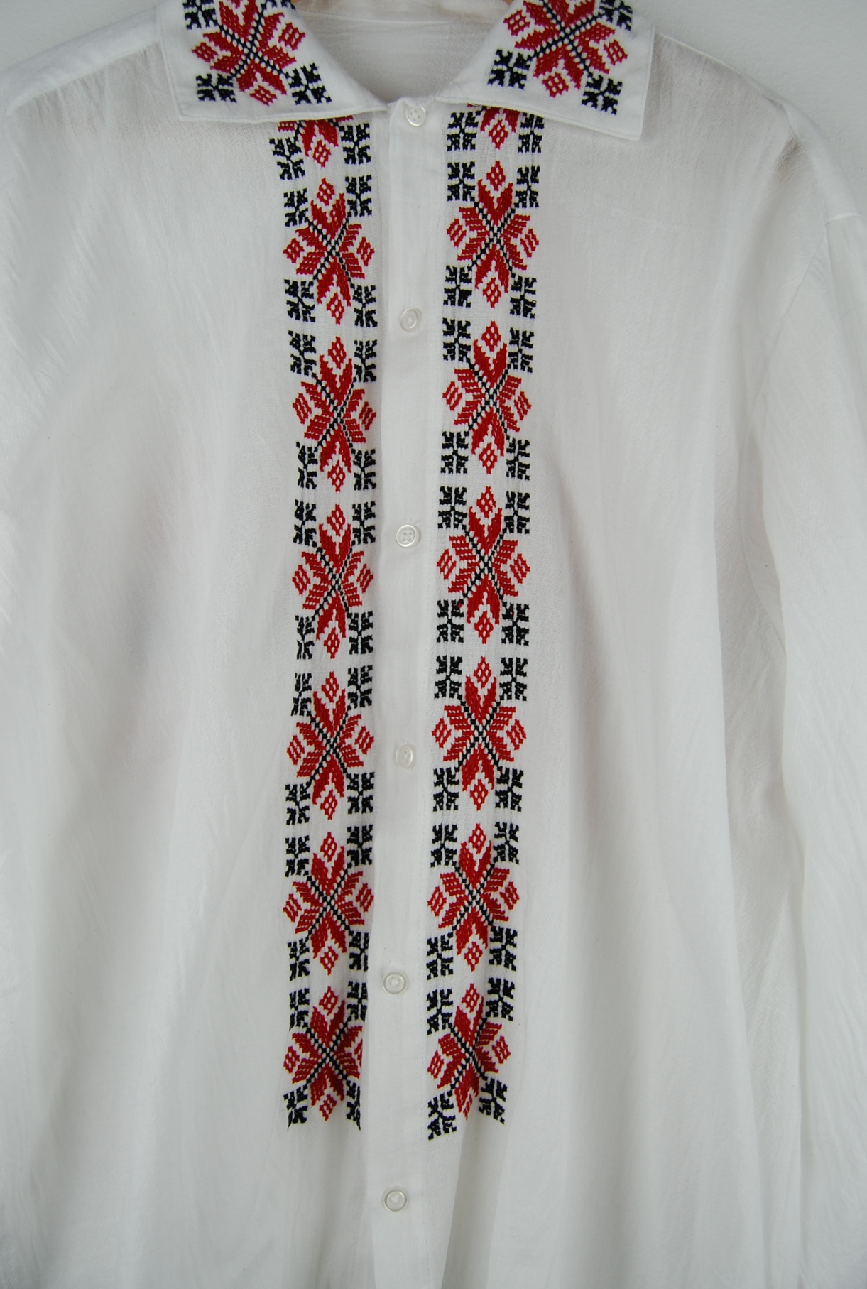 Cămașă_tradițională_C_18.42.2