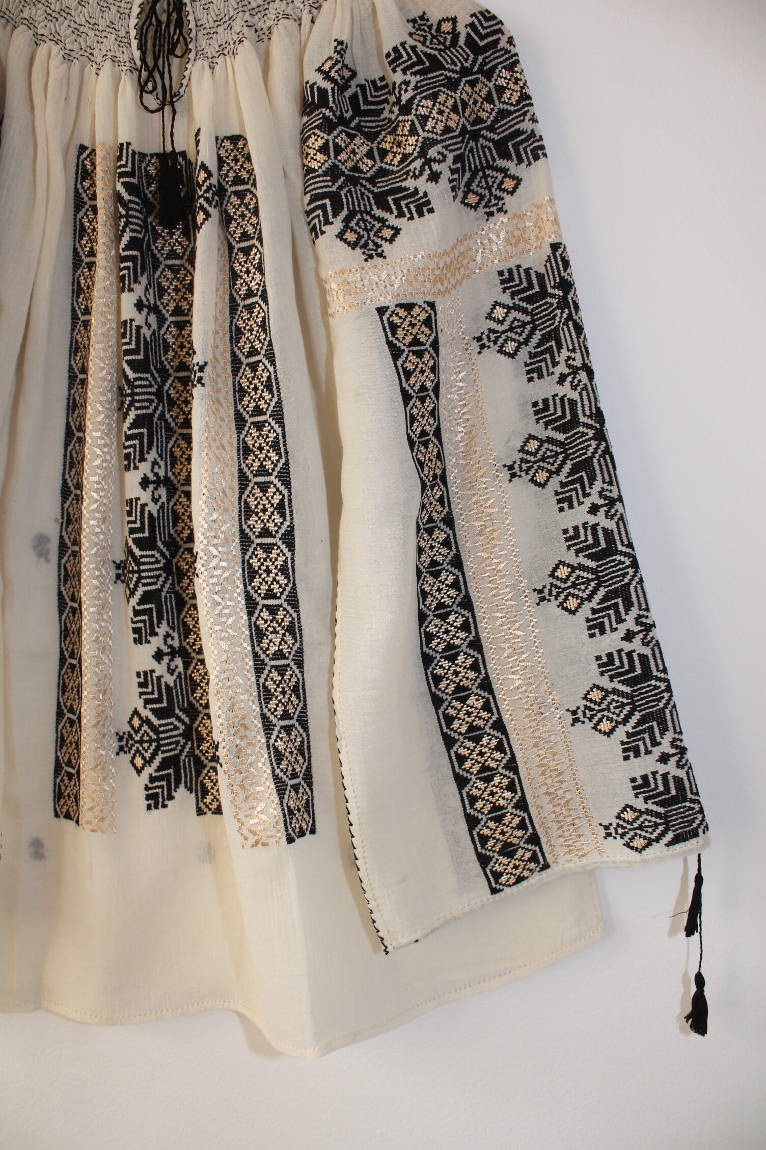 Ie_tradițională_românească_IE_34.8.20_p3